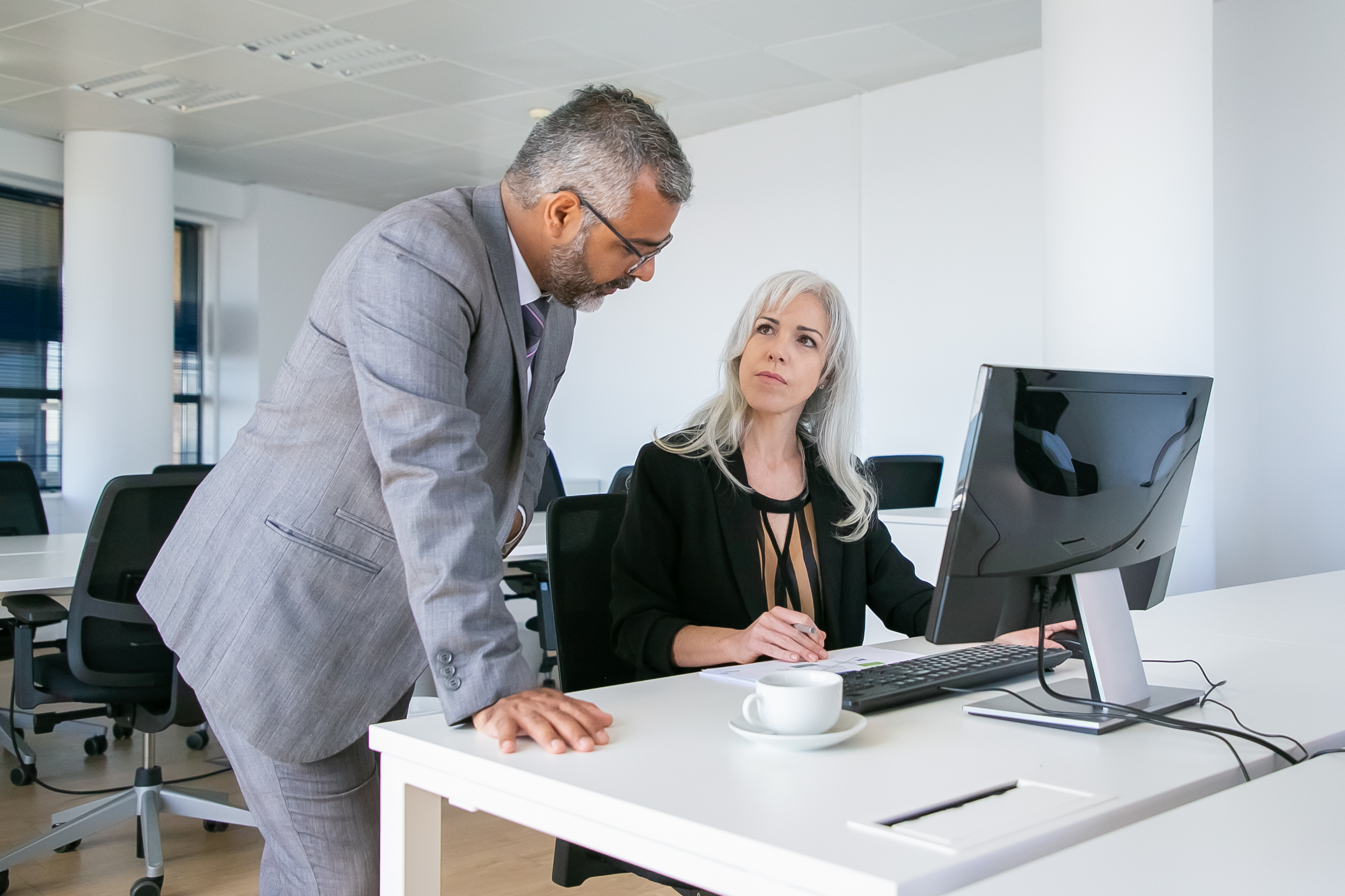 Retail team using ErgonTech